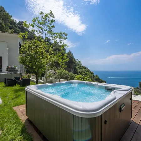 Villa Luxury Donna Rachele *